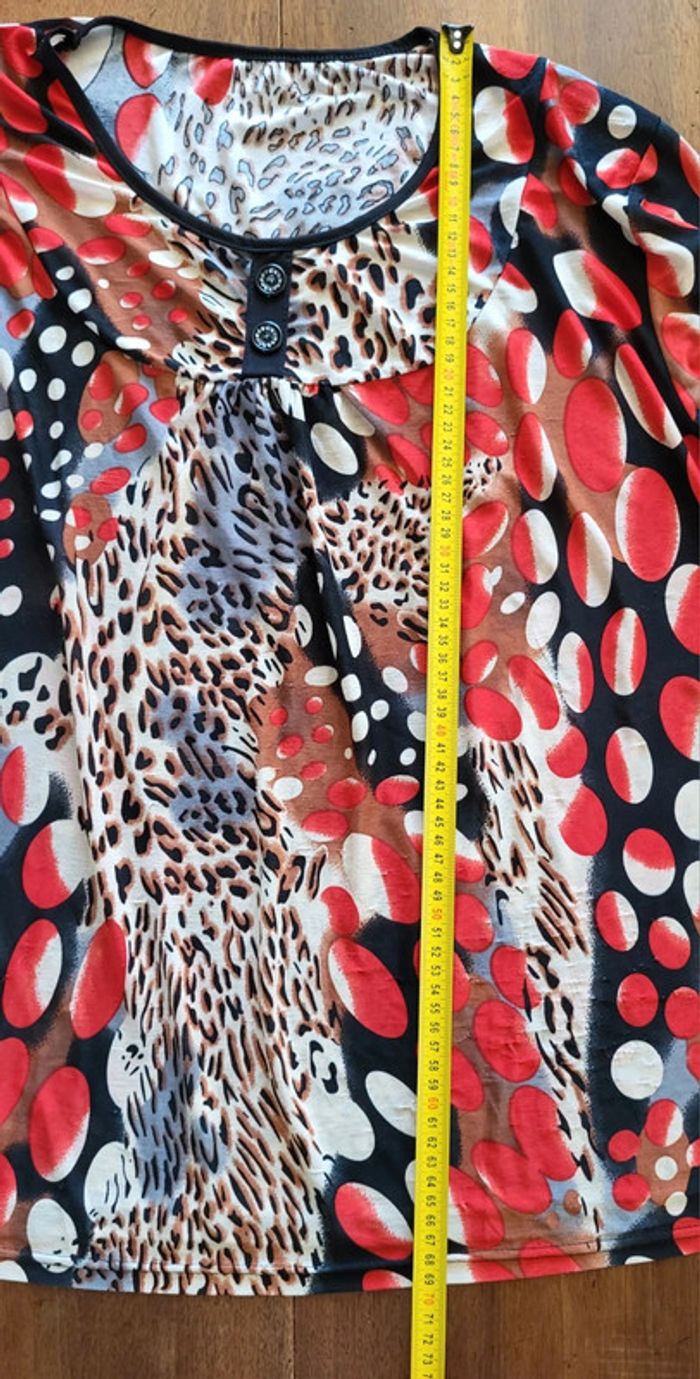 Tunique manches courtes à motifs rouge noir blanc et léopard Hong Hong Taille 46 - photo numéro 15