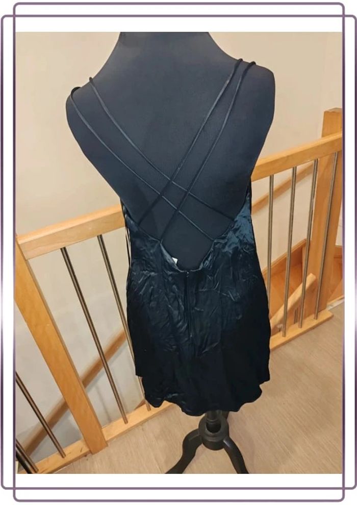 Robe h&m - photo numéro 3