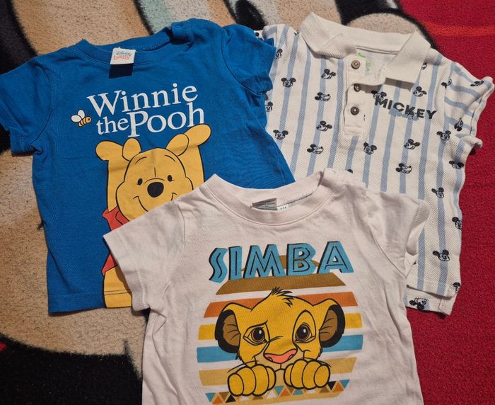 Lot vêtements disney 6 mois - photo numéro 4