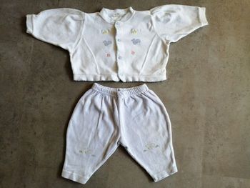 Ensemble pantalon et gilet 18 mois