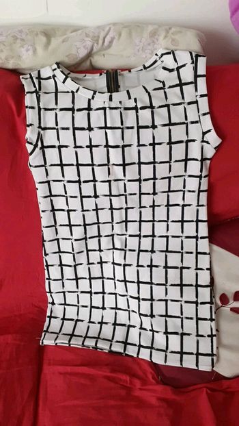 Tunique blanche et noir