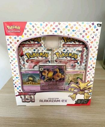 Coffret Pokémon 151 alakazam