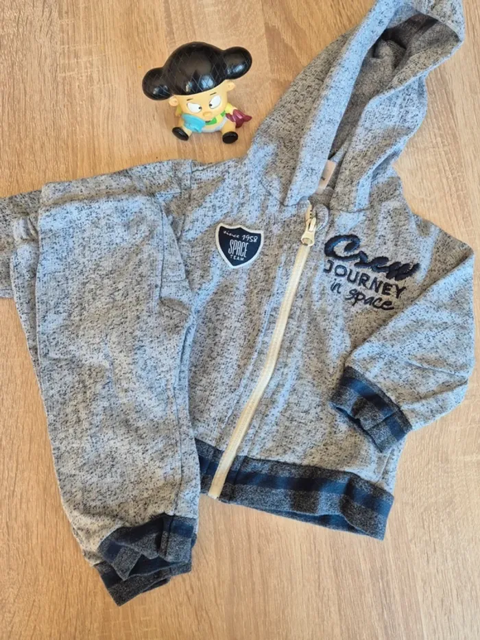 Ensemble jogging gris 12 mois Boîte à malices