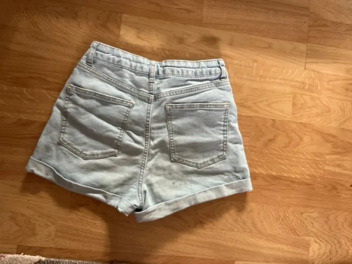 Short jeans Kiabi XXS - photo numéro 2