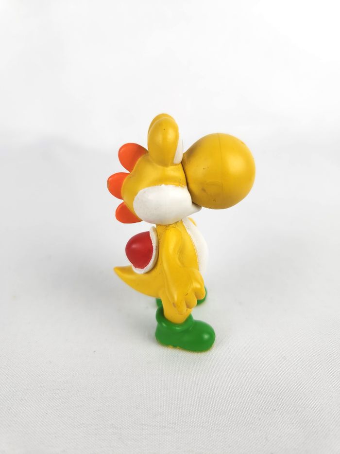 Figurine de collection Yoshi jaune Super Mario 2007 - photo numéro 2