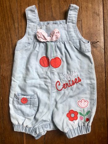 Combi short Taille 1 mois