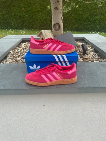 Adidas Handball Spezial - Ruby Red & Lucid Pink - 38 2/3
