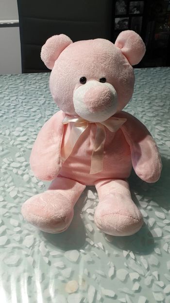 Peluche ours rose