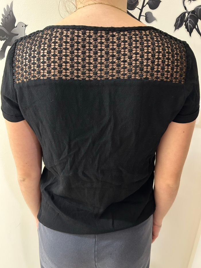 Teeshirt dentelles - photo numéro 2