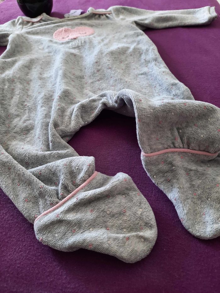 Pyjama 9 mois - photo numéro 2