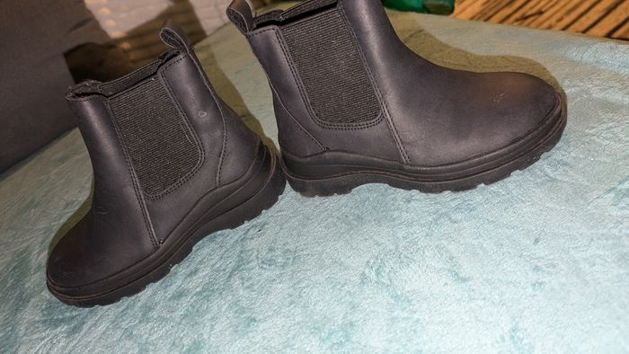 Bottine enfant Primark taille 24 - photo numéro 2