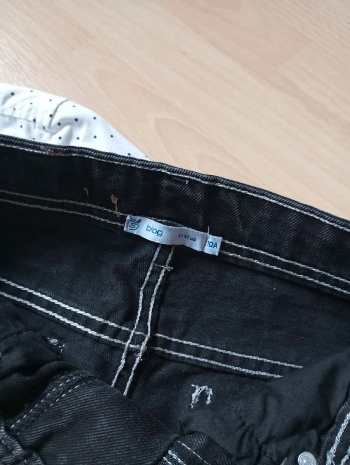 Beau jeans effet used 10 ans 🍀 Gémo 🍀 neuf - photo numéro 4