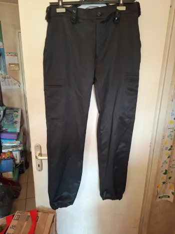 Pantalon travail noir cargo