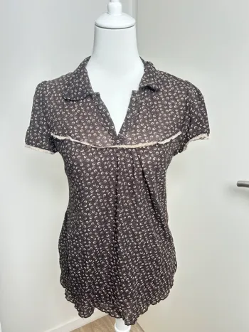 Top vintage marron fluide à motifs