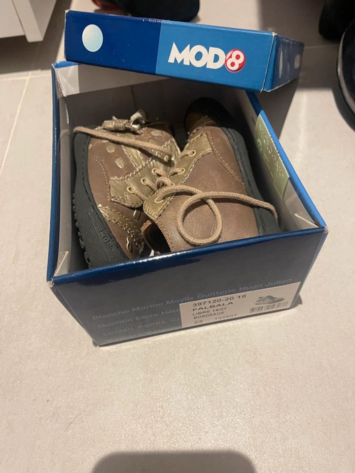 Bottillons en cuir marron mod8 taille 22 très bon état - photo numéro 2