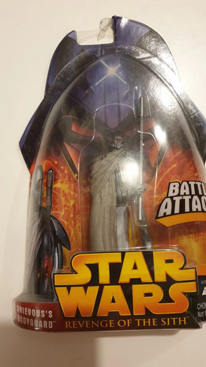 Figurine star wars: grevious bodyguard