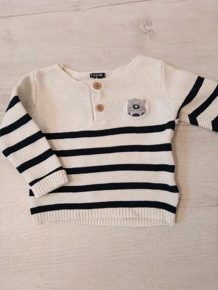 Pull marin 6 mois TBE - photo numéro 2