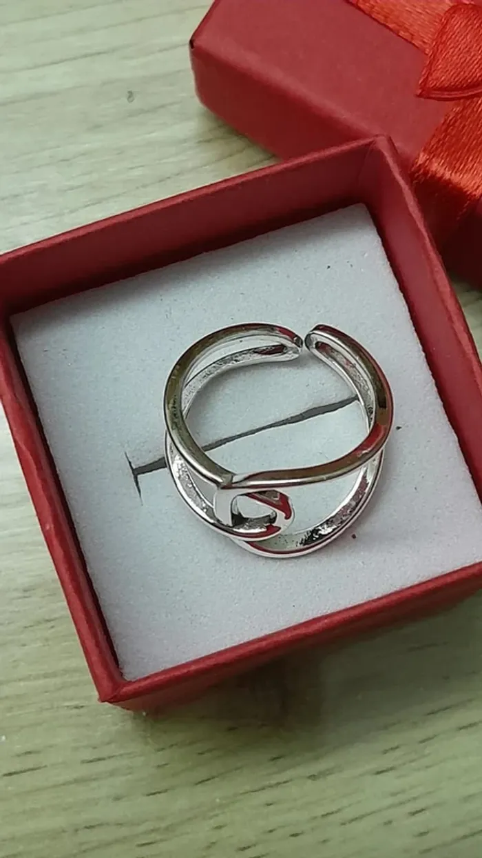 Bague noeuds entrelacés, couleur argentée, réglable - photo numéro 3