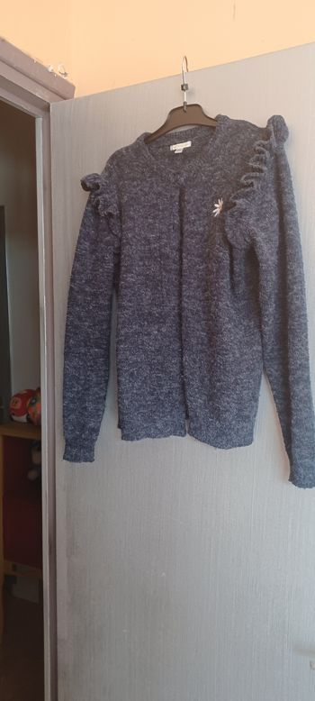 Très  beau vêtements fille T 10 ans