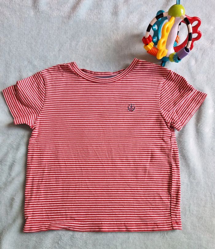 Lot de Tee-shirt taille 4 ans - photo numéro 2