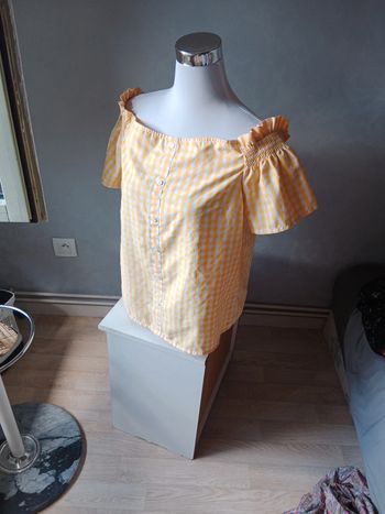 Tee-shirt épaules dénudées 🌸