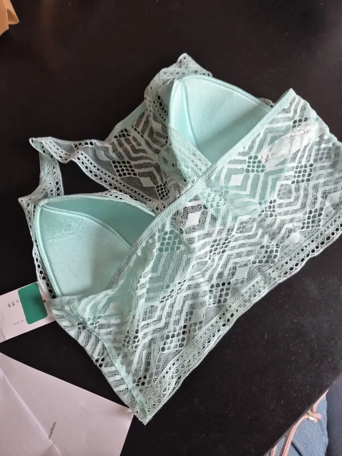 Bralelette brassière Passionnata by chantelle L - photo numéro 4