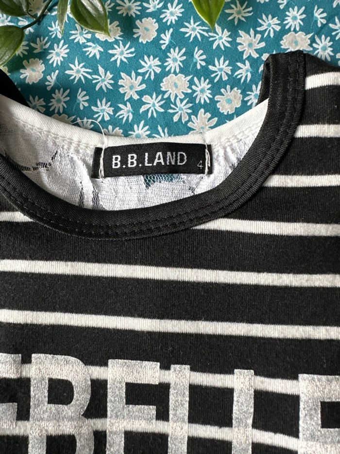 T-shirt haut dentelle 4 ans - photo numéro 4