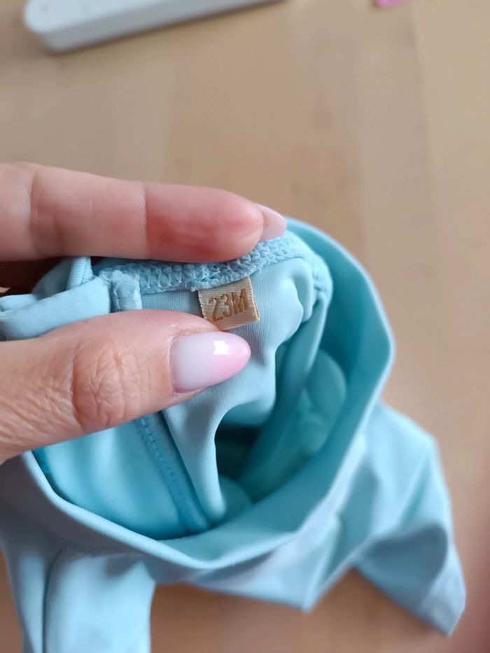 Combishort de bain 23 mois - photo numéro 5