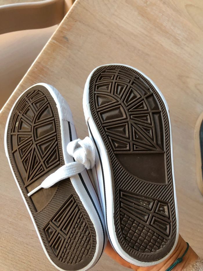 Baskets blanches garçon 26 - photo numéro 5