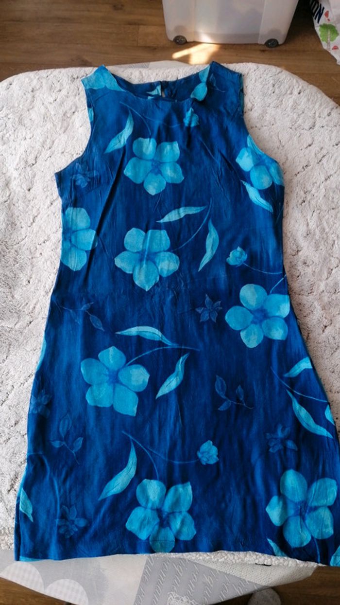 Robe sans manche Taille 40