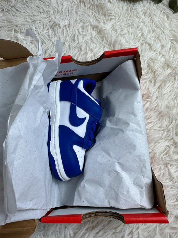 Paire de basket Nike Dunk low concord taille 19,5 - photo numéro 7