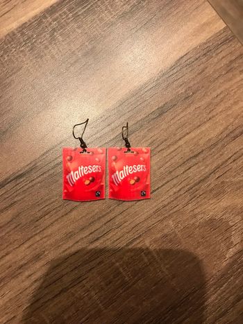 Boucles d’oreilles Maltesers