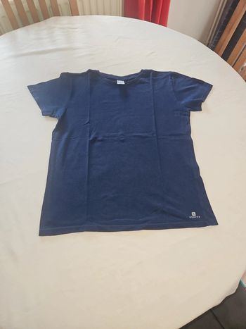 T-shirt bleu marine Decathlon- 14 ans