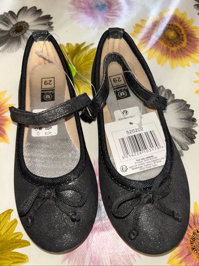 Les  chaussures fille 29 - photo numéro 2