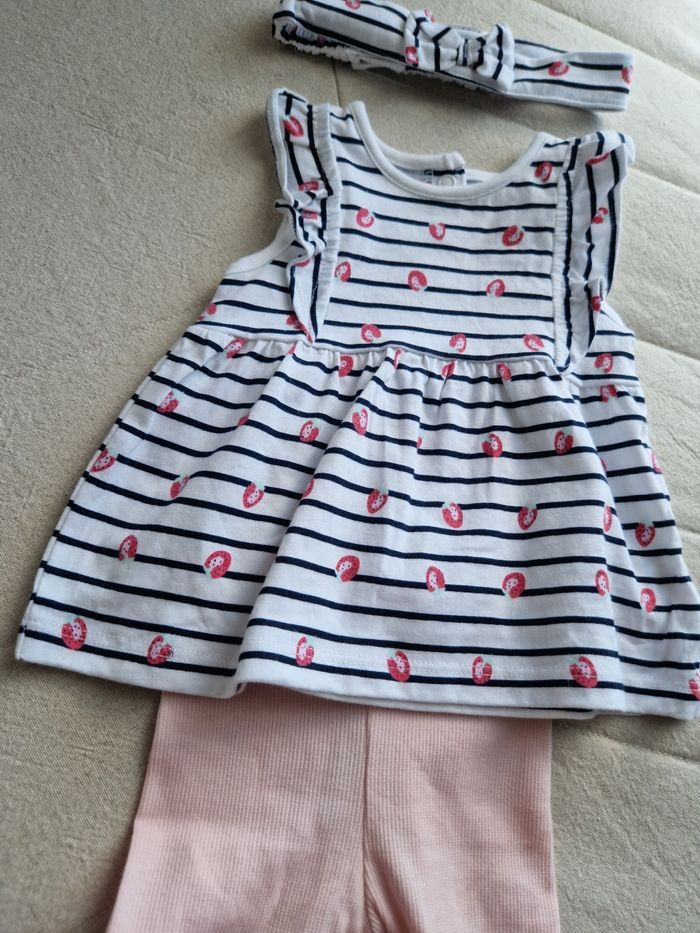 Tenue complète fille - photo numéro 2