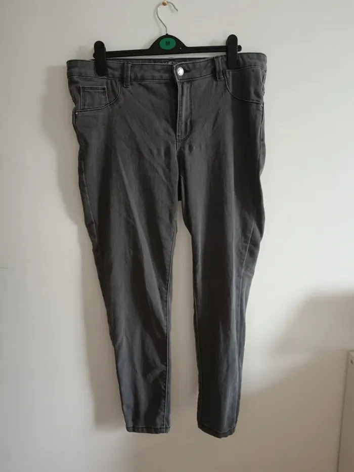 Jean gris