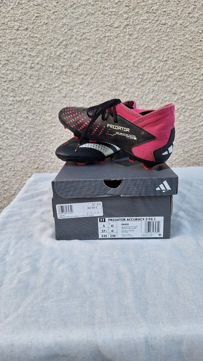 ⚽️ Paire de crampons / Chaussures de foot Adidas pointure 37 1/3