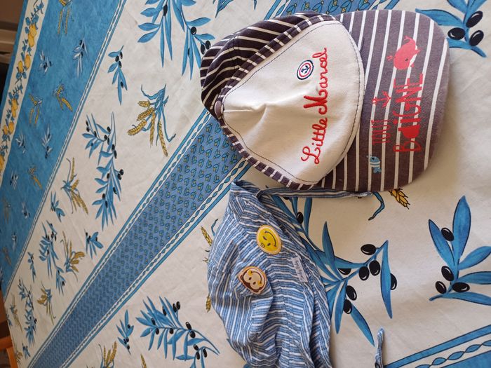 4 tee shirts, 1 short, 2 casquettes pour garçons Taille 9 mois - photo numéro 3