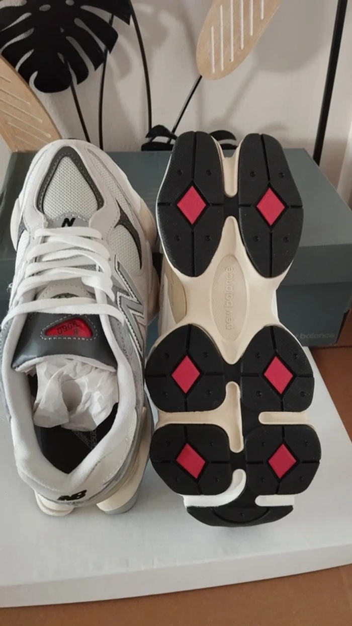 New Balance 9060 Gris 36 - photo numéro 6