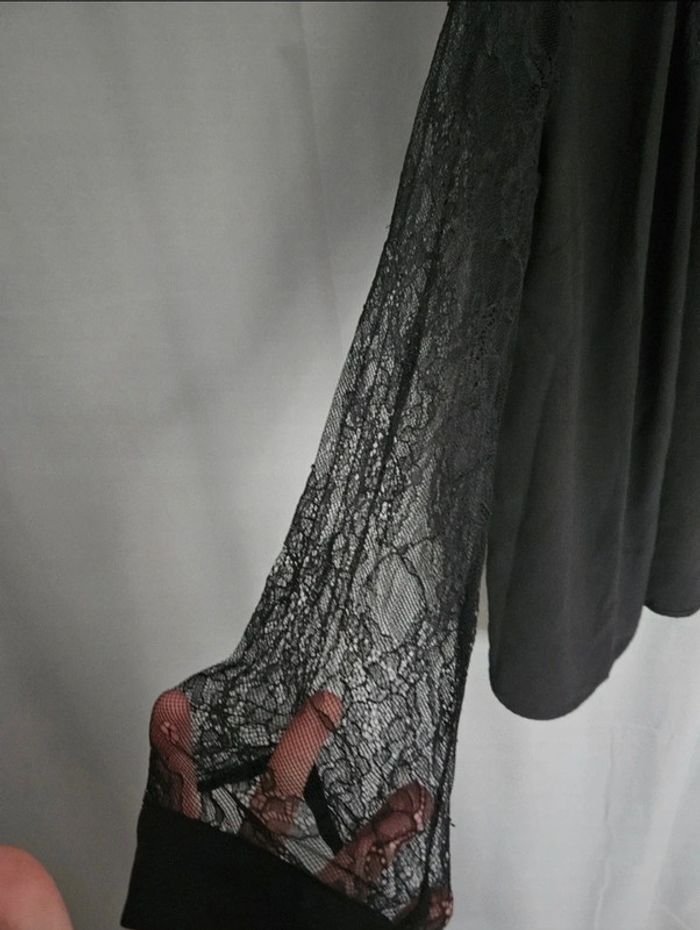 Blouse dentelle - photo numéro 2