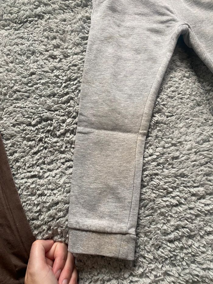 Jogging gris - photo numéro 2