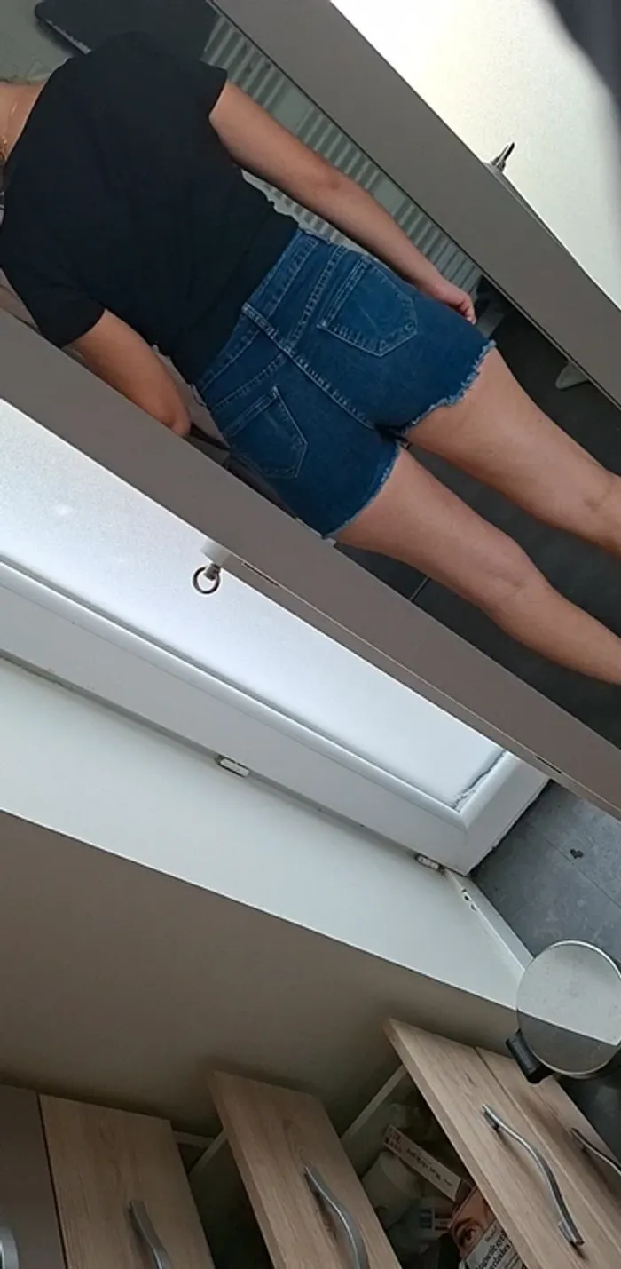 Jupe short en jean - photo numéro 3