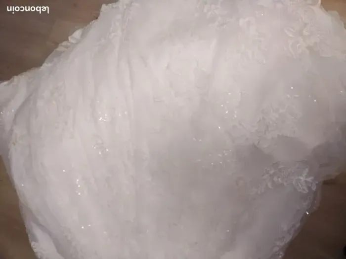 Robe de mariée T38 princesse avec bustier - photo numéro 8