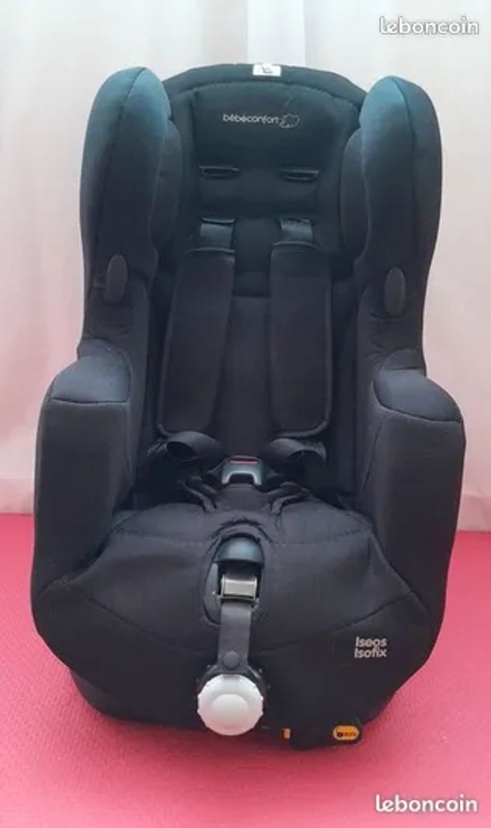 Siège-Auto ISOFIX Bebe confort " comme neuf