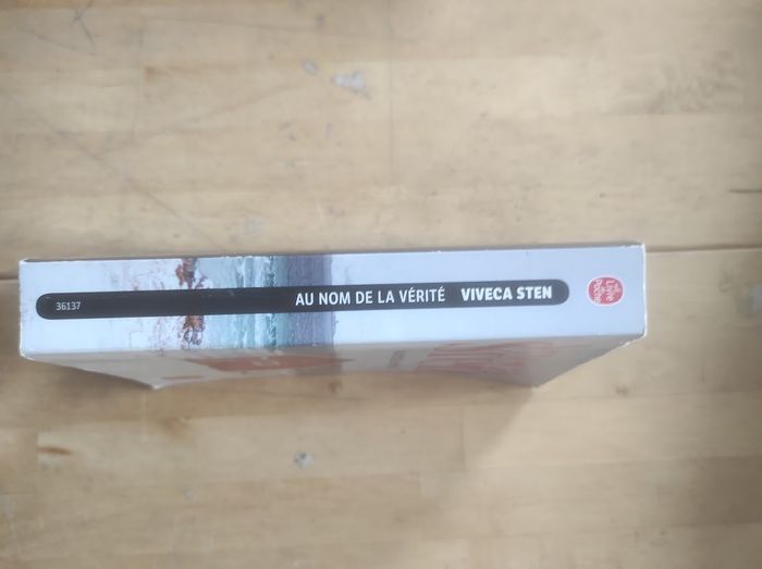 Au nom de la vérité Viveca Sten Livre de Poche 2021 - photo numéro 2