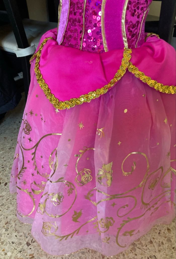 Déguisement deluxe aurore 4 ans Disney Disneyland - photo numéro 5