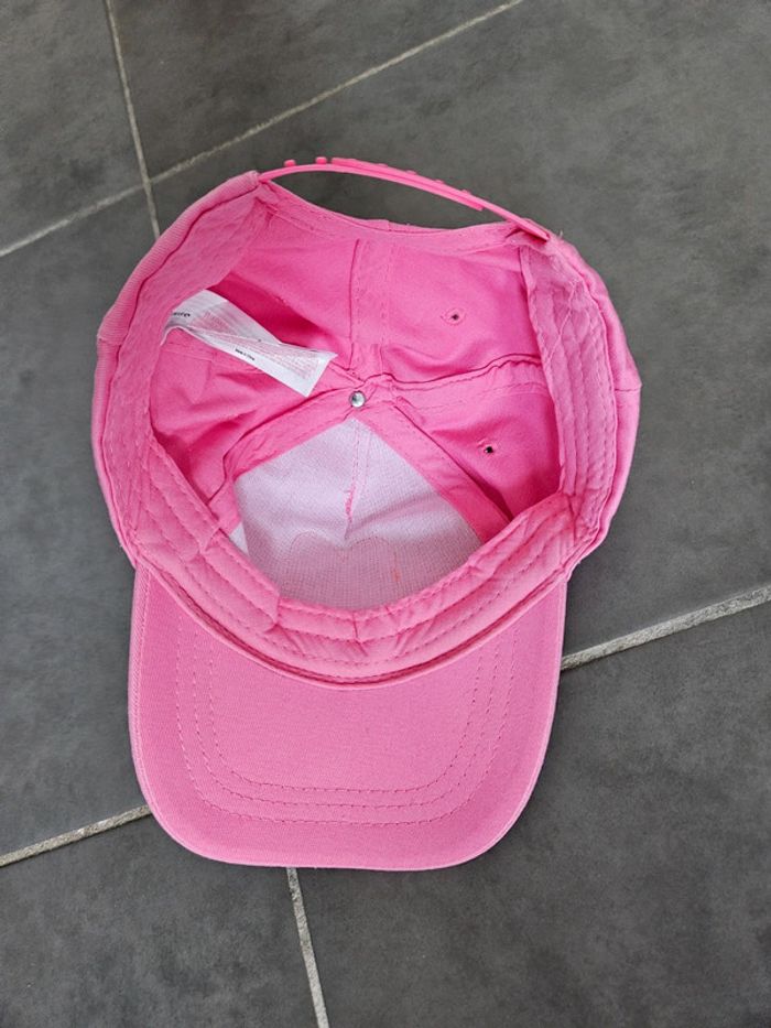 Casquette fille 4-5 ans Excellent état, très très peu portée - photo numéro 13