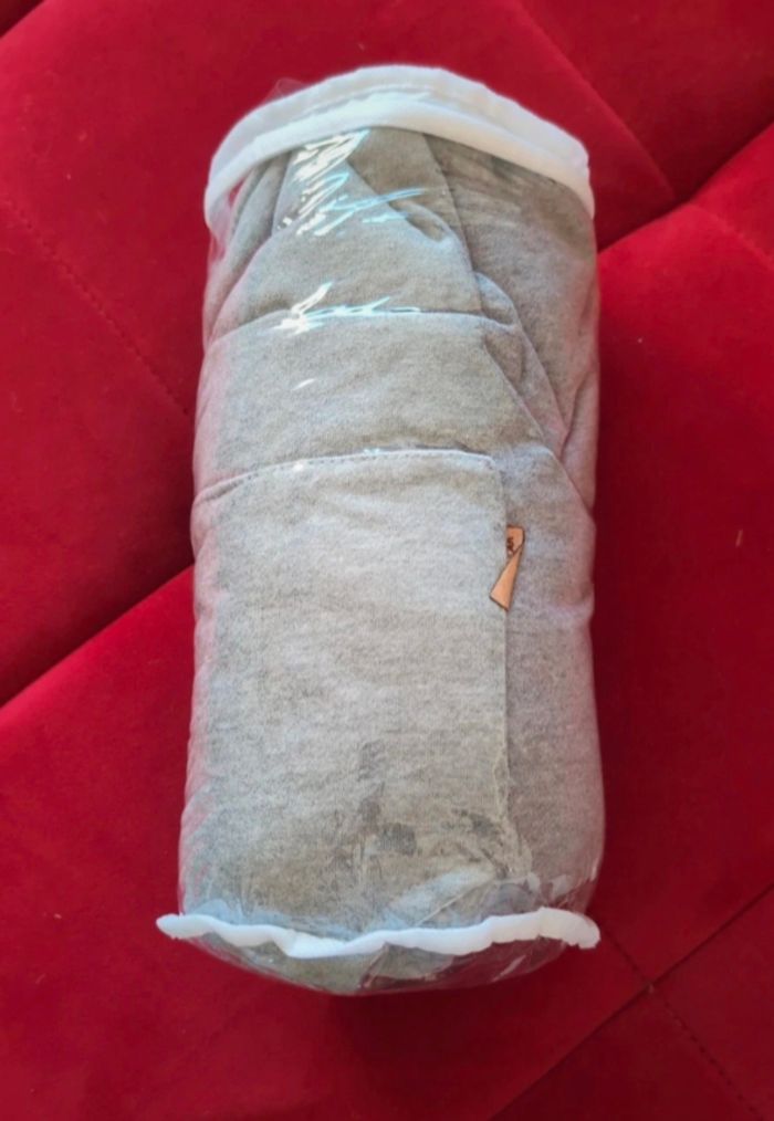 Couverture porte-bébé neuve - photo numéro 7