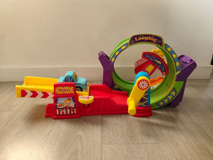 Circuit looping tut tut bolide Vtech - photo numéro 2