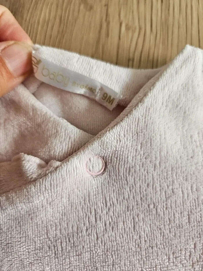 Pyjama velours 9 mois - photo numéro 6